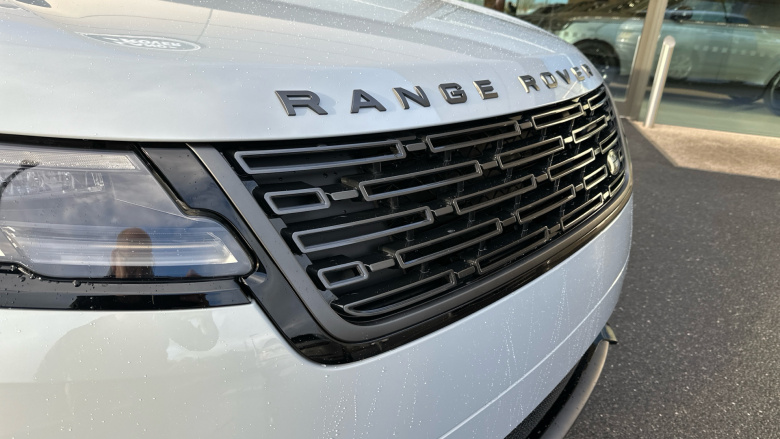 Land Rover Range Rover Velar 2.0 D200 MHEV Dynamic SE 5dr Auto Diesel Estate